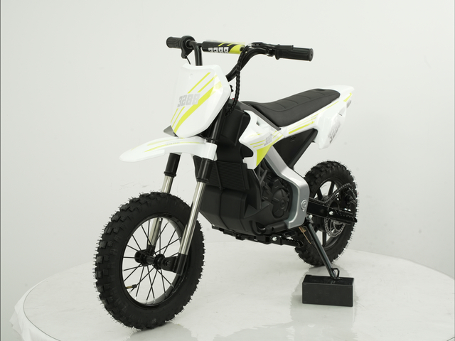 Tamco3288white