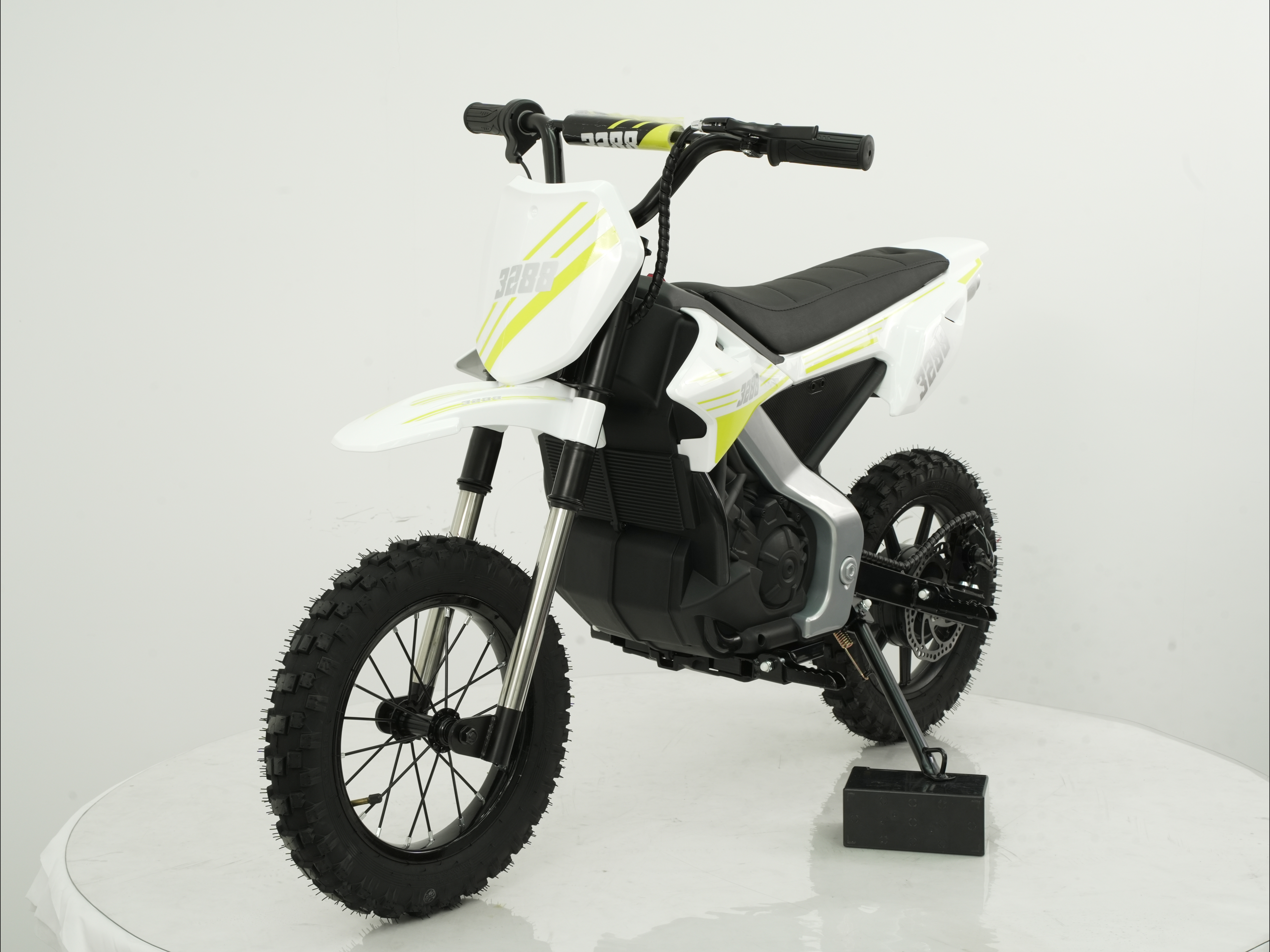 Tamco3288white